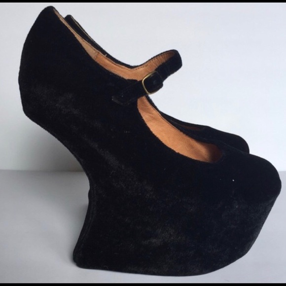 Jeffrey Campbell Tonite Womens Pink Suede Heelless Platform Wedges